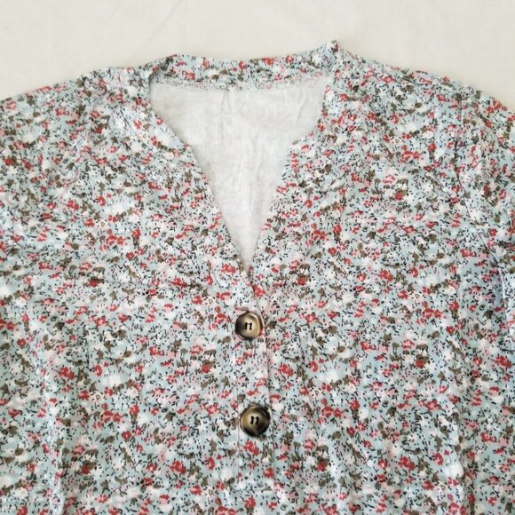 NWT! Soft Long Sleeve Pullover Top w/Floral Design /V-Neckline/ 2-Button Closure - Picture 8 of 13